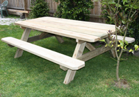 A simple wood table for the backyard