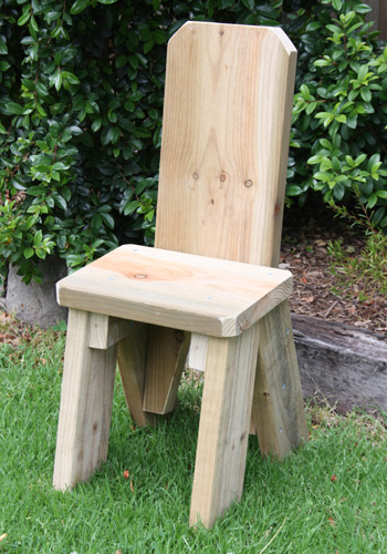 timber picnic table chairs